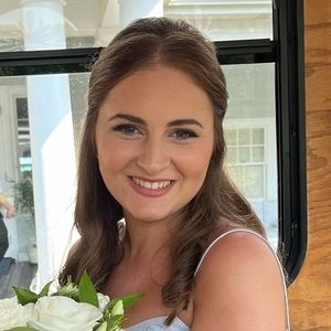 Meet your Posher, Ana